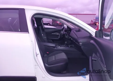 2024 Mazda Cx-30 2.5 S from USA, damaged, VIN 3MVDMBAMXRM653348